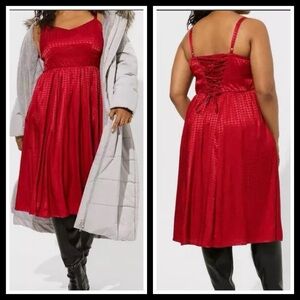 NWT Torrid Midi Jacquard Satin Lace Up Back Sleeveless Dress Sz 1X